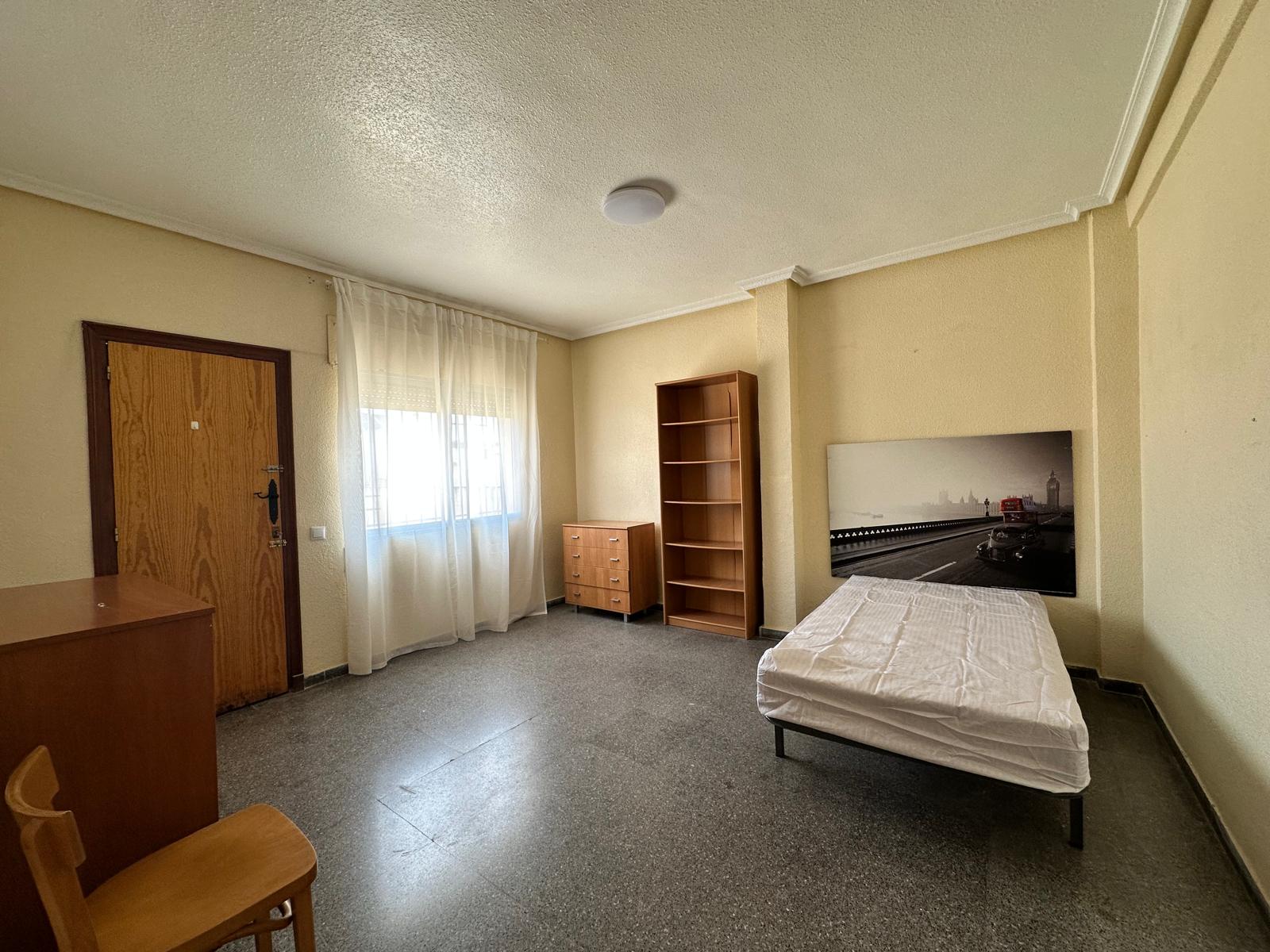 49918_dormitorio 4 planta arriba.jpg